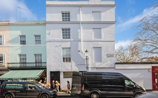 Holland Park Avenue, W11