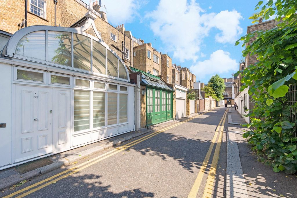 Stewarts Grove, SW3 Milton Stone