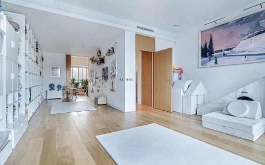 Pangbourne Avenue, London W10